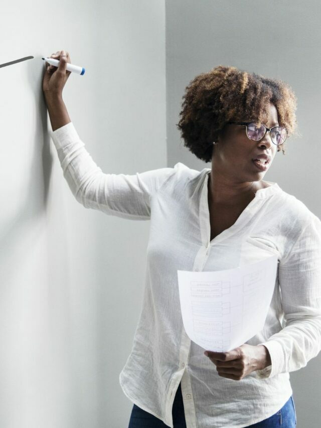 How to train new employees?