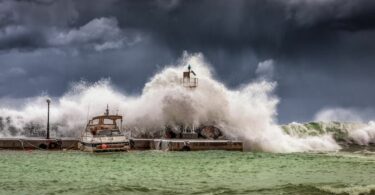 cyclones and typhoon quiz